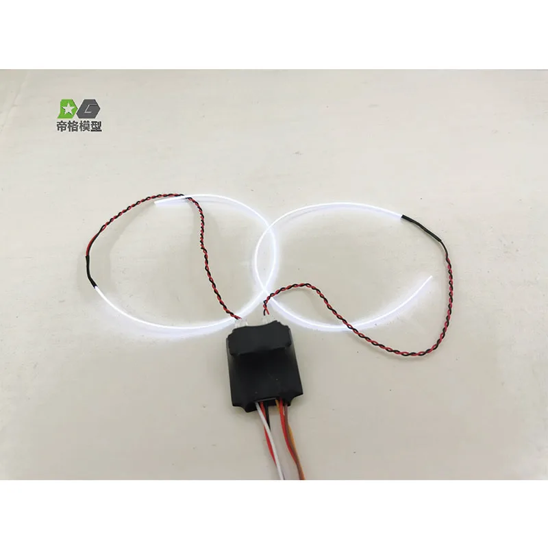 DG-Modell-Traktor für Tamiya 1/14 für Benz 56335 56348 für Actros-Fahrlichter, geeignet für bestimmte Gruppen DIY