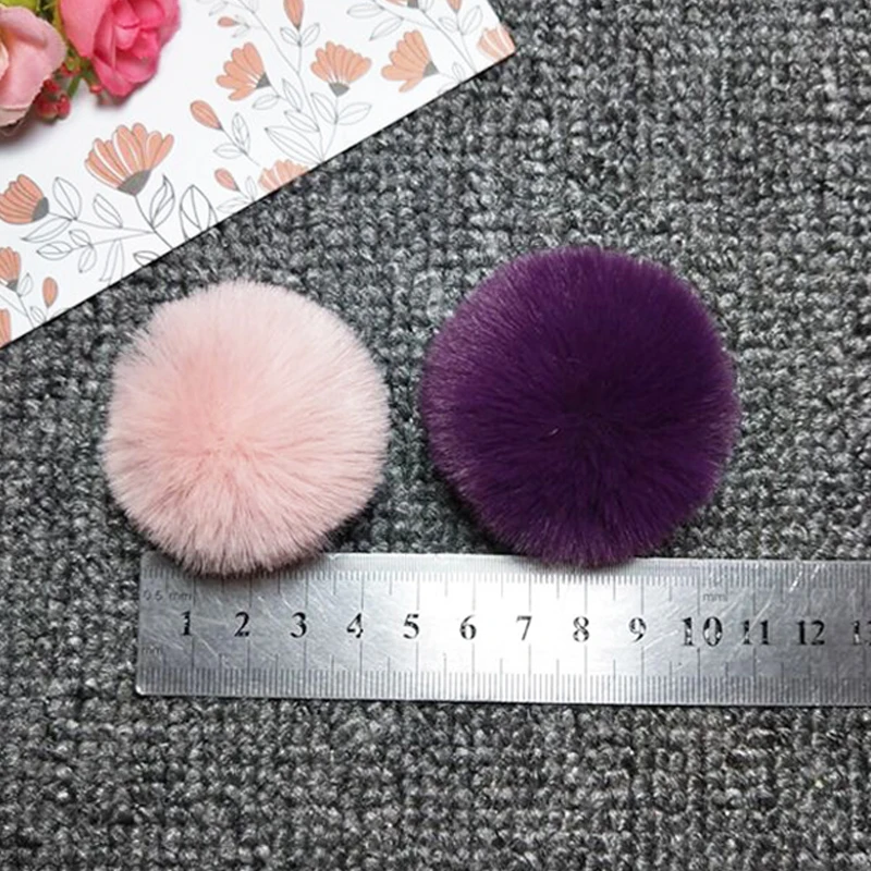 5 ชิ้น Faux Fur Pompom นุ่ม Pompons Fluffy Plush ลูก Pom Poms Felt Hairball เย็บหัตถกรรม DIY ของเล่นเด็กงานแต่งงาน Decor