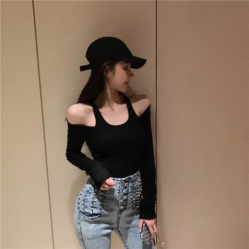 Early Autumn Fashionable Solid Color Shoulder Hanging Neck Long Sleeved T-Shirts Slimming And Slimming Sexy Base Shirts