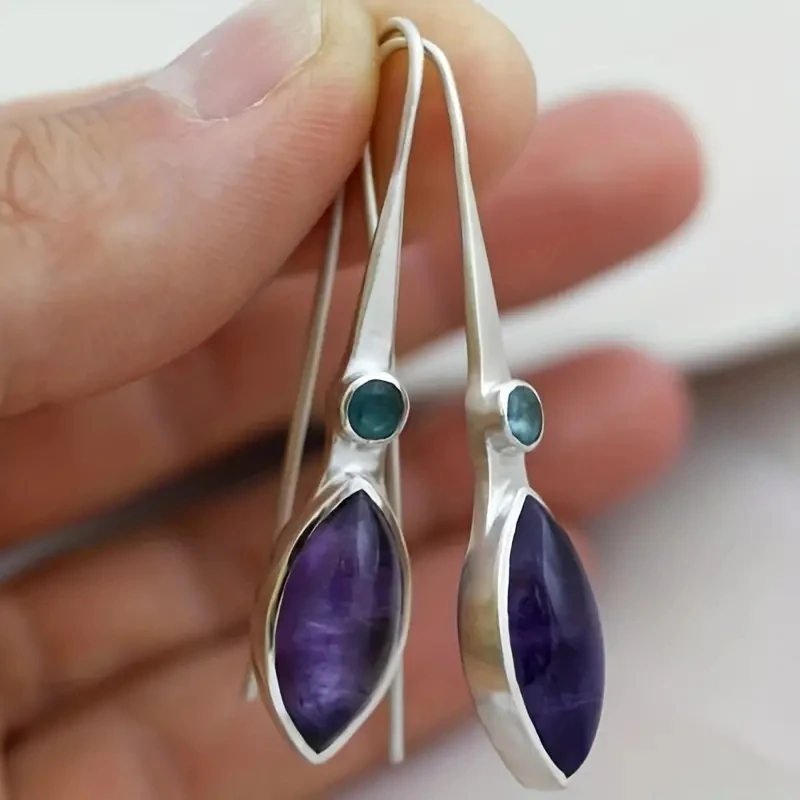 Pferde auge Form lila Zirkon Dekor Haken Ohrringe elegante sexy Stil Zink legierung versilbert Schmuck weibliches Geschenk