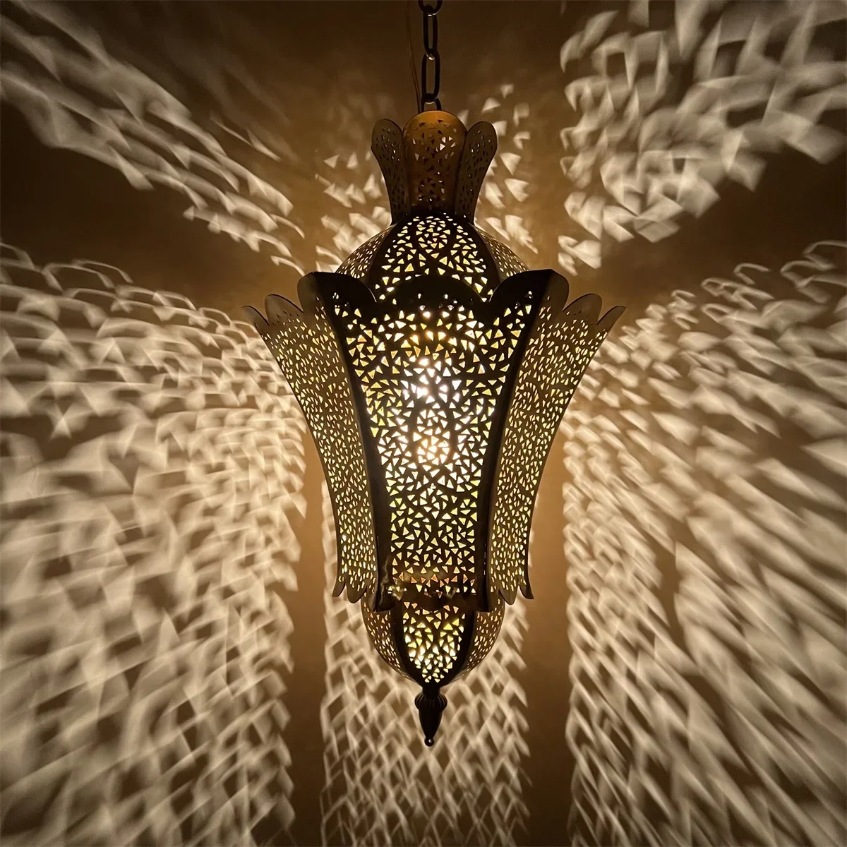 Vintage Retro Classical Moroccan Pendant Lights Gold Lustre Hollow Carved Hanging Lamp Restaurant Hotel Homestay Villa image 3