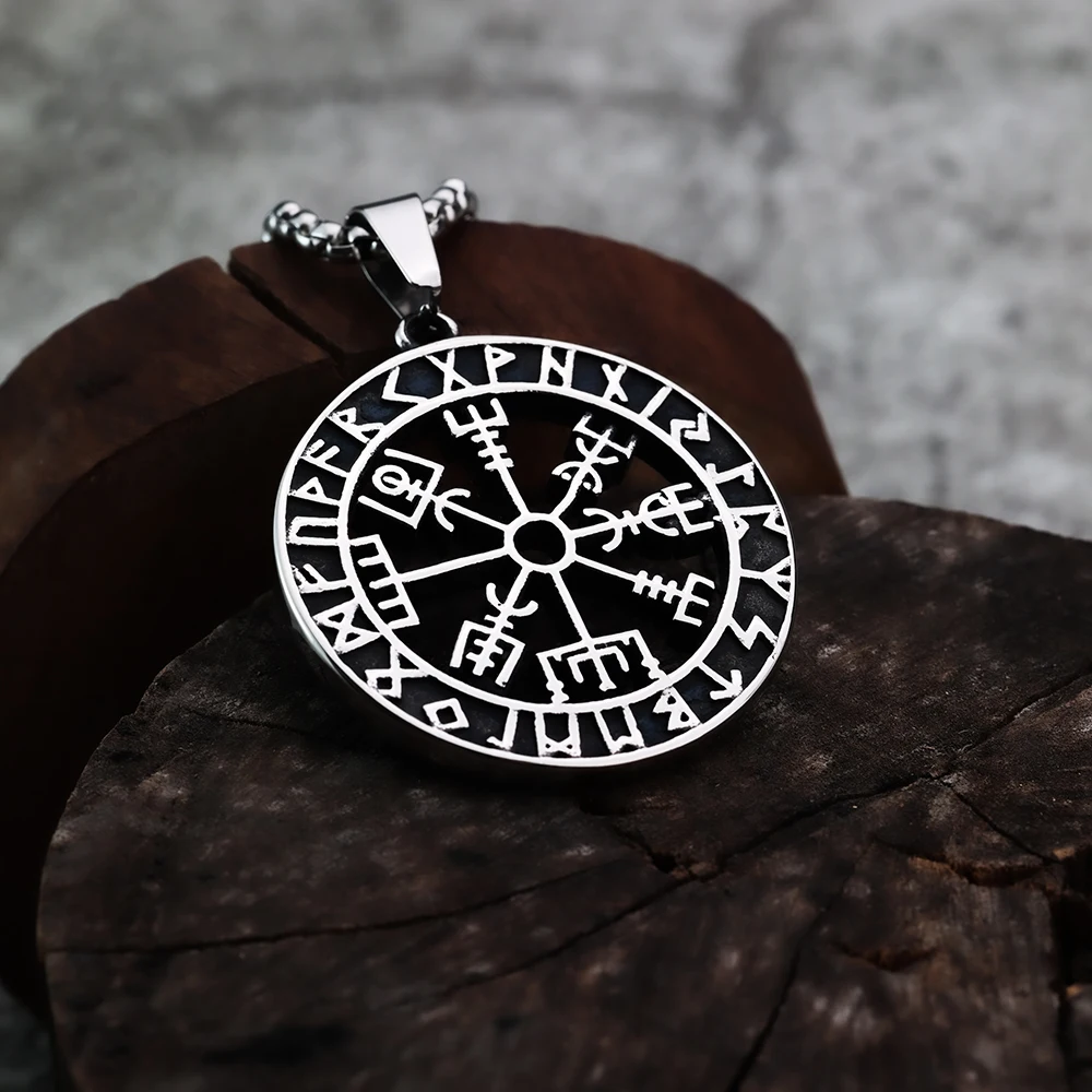 Viking Compass Rune Titanium Steel Pendant with European and American Style Men\'s Odin Logo Personalized Pendant Necklace