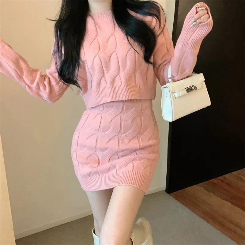 Autumn Women's Suit Knitted Long Sleeve Top And Slim Skirt Sets Fashion Casual Sexy Lady Fashion Two-Piece Set