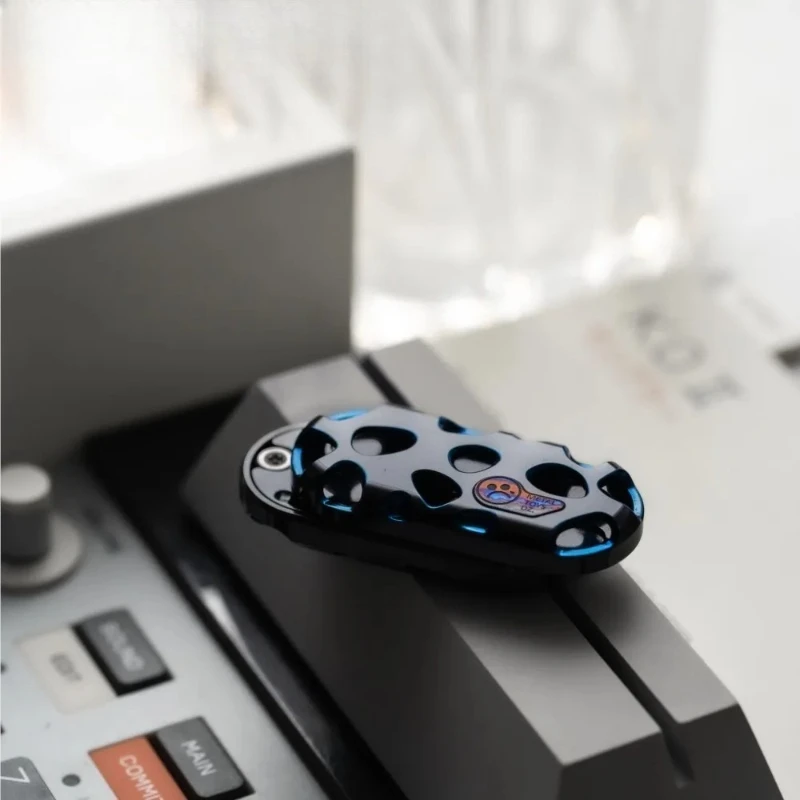 Metal Toys Dz Zirconium Skeleton TopB KONG Push Slider Stress Relief Toy Adults Office EDC Fidget Toy
