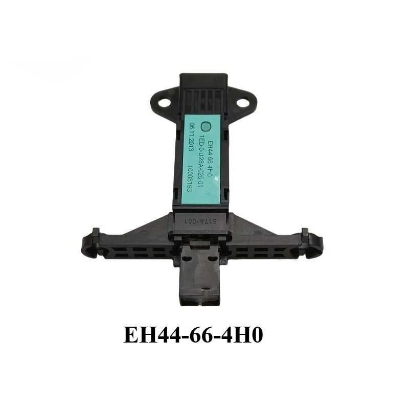 

Original Eh44-66-4h0 Emergency Warning Flasher Light Switch For Mazda Cx7 2008 2009-2011 Cars High Quality