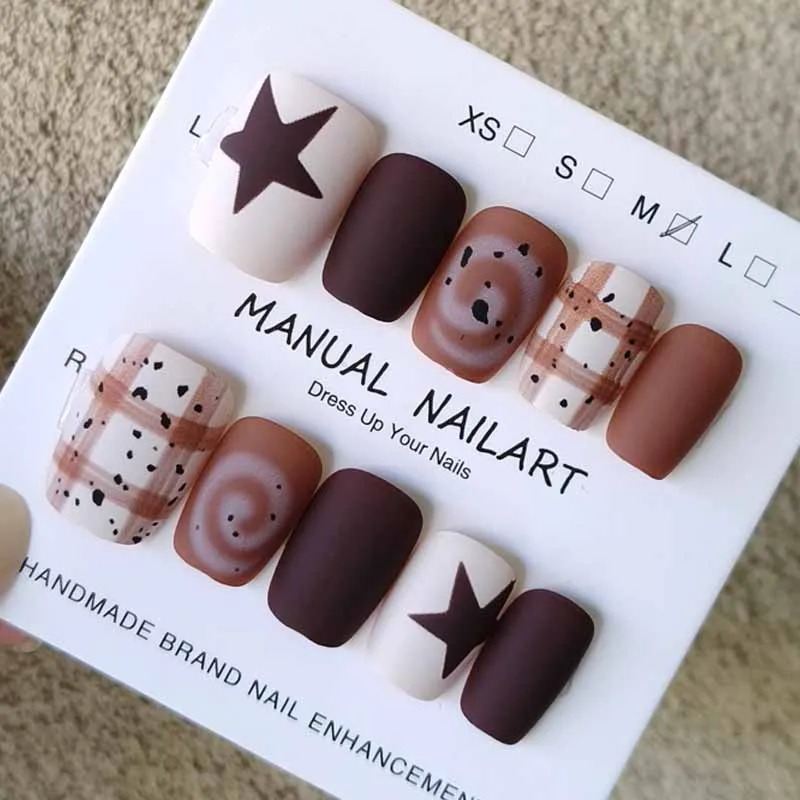 10Pcs Autumn and Winter Nail Art Maillard Press on Nails Cute Cartoon Frosted Raccoon Oil Painting Cat Nail Patch Nail Slices view 2