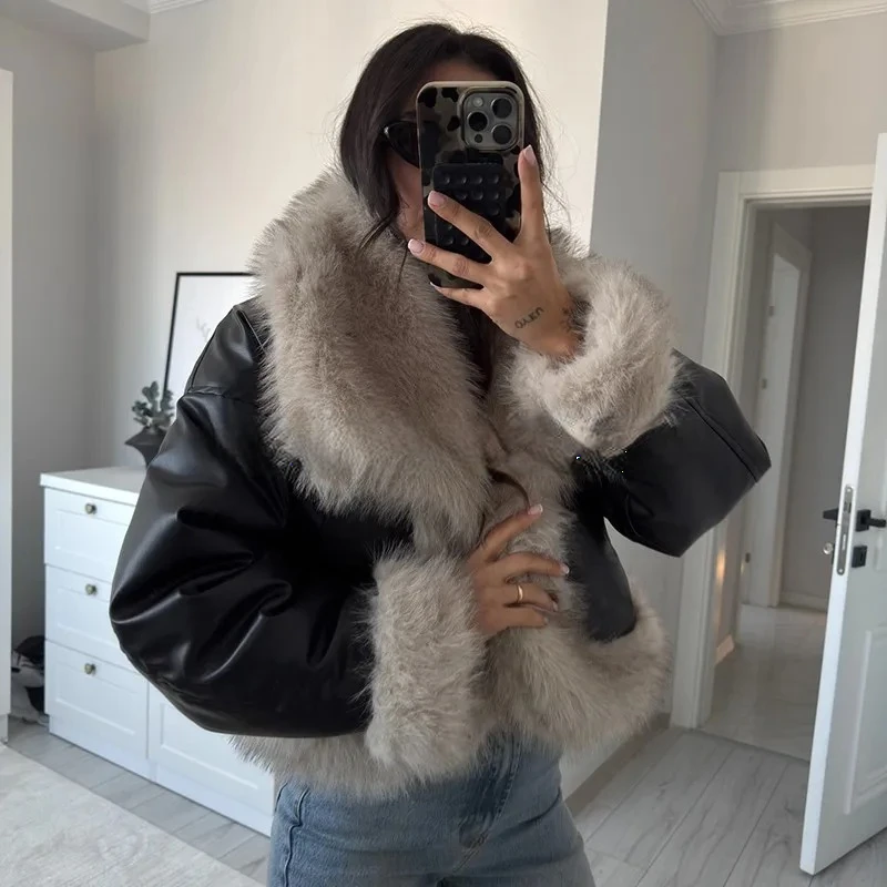 Faux fur coat Black Faux Leather Fur Cropped Coat Women Winter 2026 Chic Reversible Gradient Fluffy Fox Fur Jacket Overcoat