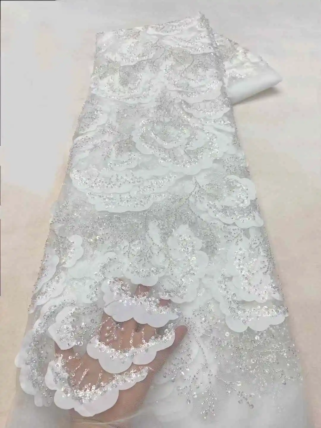 Tela de encaje bordado de tul francés de alta gama para novio, tela de encaje de lentejuelas nigerianas africanas para vestido de fiesta de boda, costura de 5 yardas