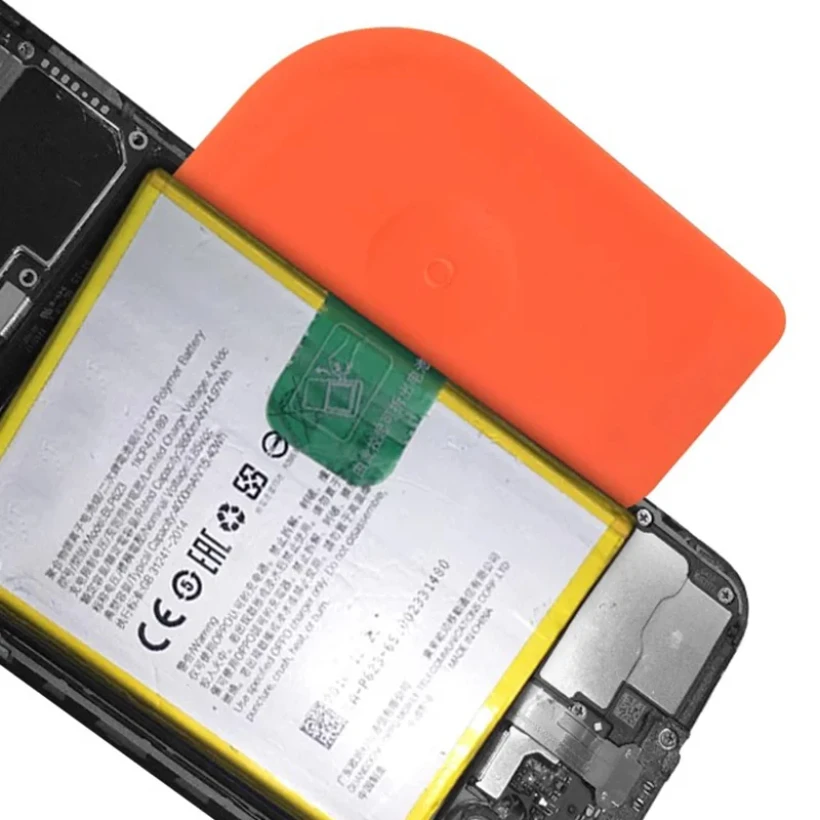 Рисунок 2 - Удалить аккумулятор мобильного телефона