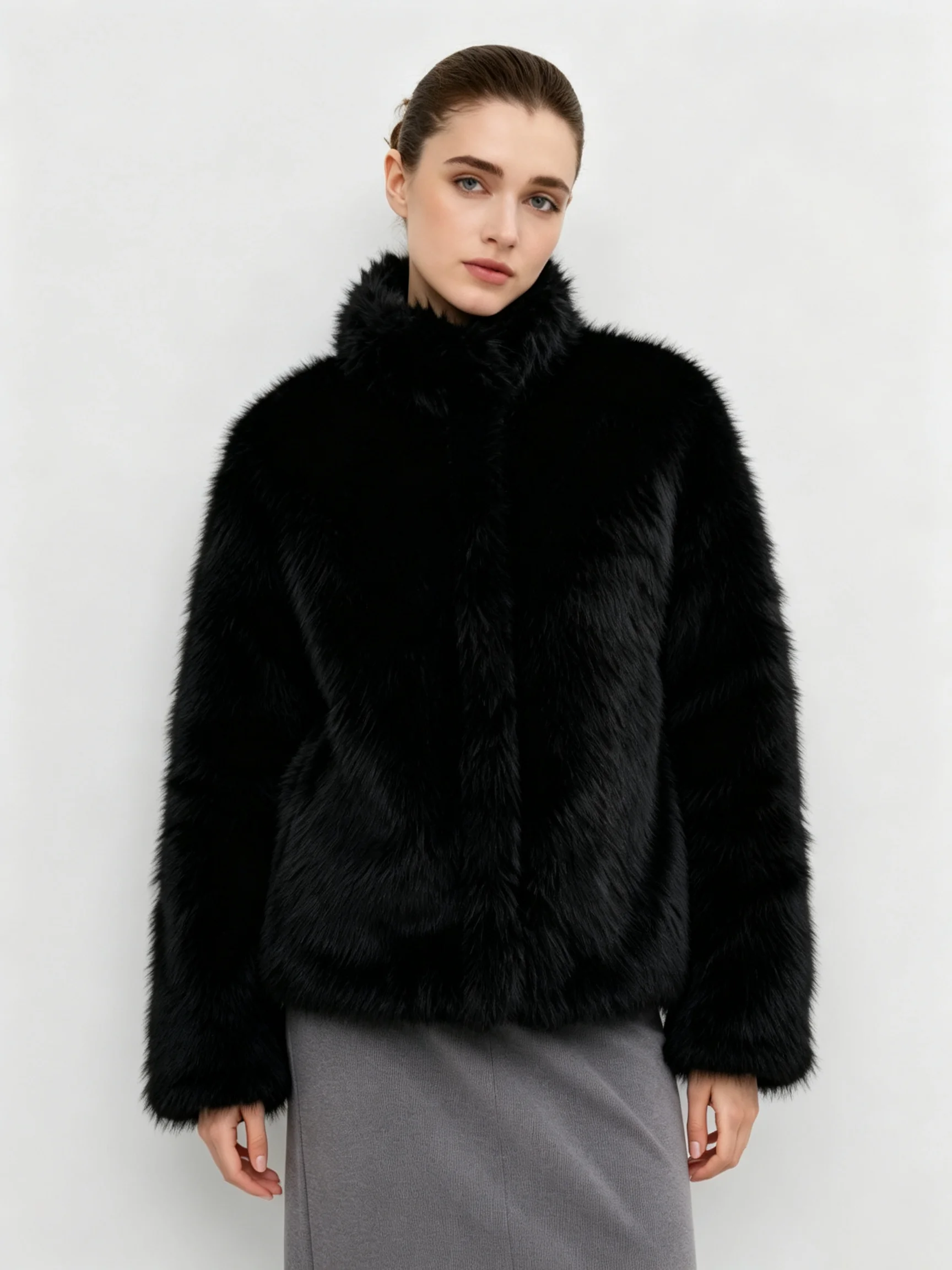 LIMO Women Stand Collar Fluffy Faux Fur Cropped Jacket Loose Long Sleeve Winter Warm Outer Coat