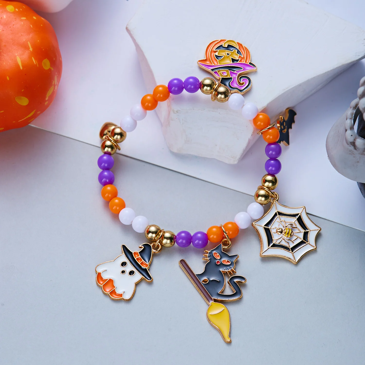 Kreatives Mehrschichtiges Totenkopf-Reisperlen-Armband für Damen und Herren Punk Goth Skelett Stapelbare Armbänder Halloween-Party-Schmuck – Detail 5