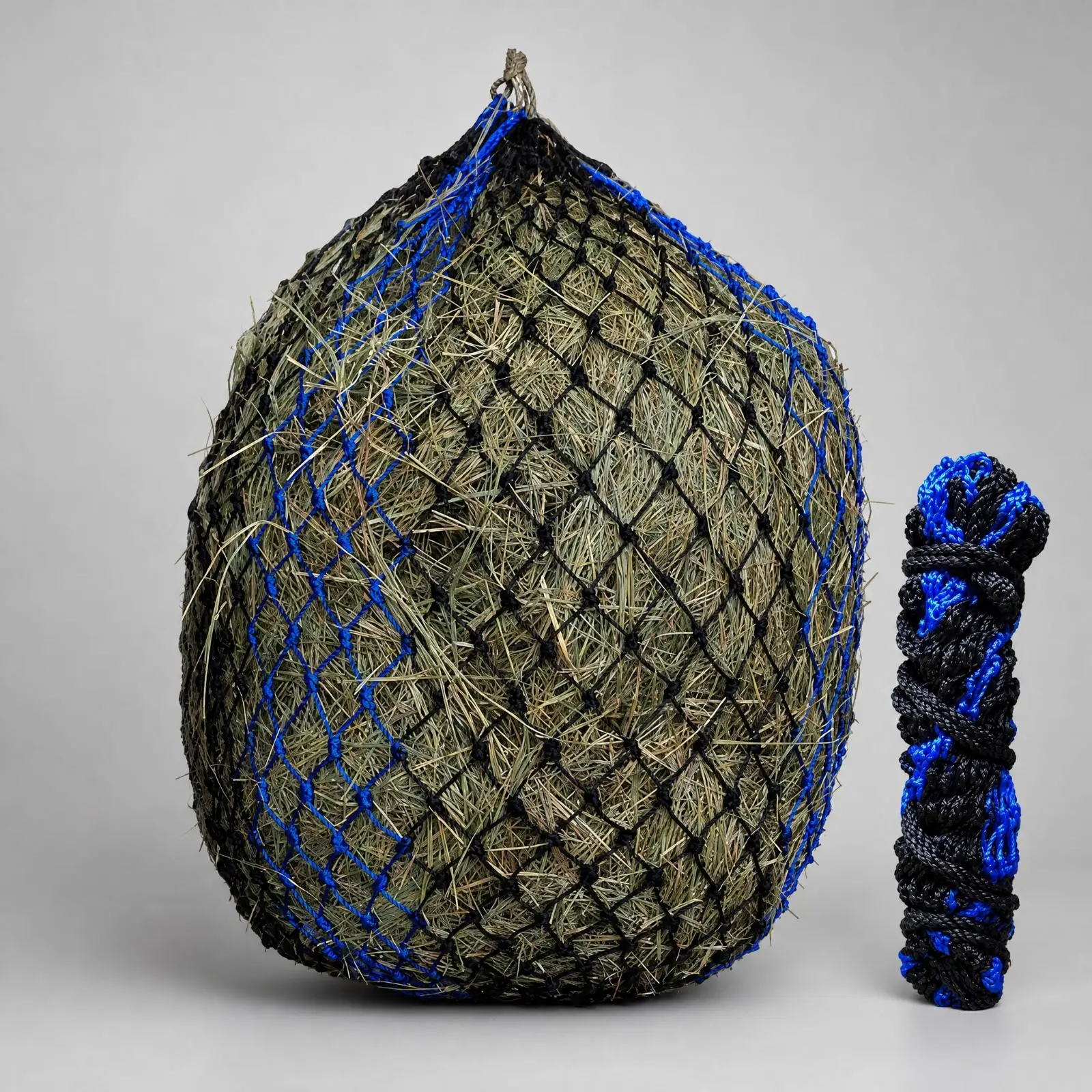 Livestock Hay Net Forage Feeder with Hanging Loops Knotted Rope Body for Horses Cattle Goats Sheep