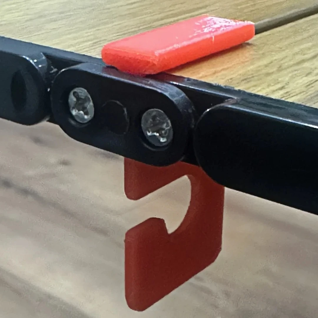 4pcs Egg Roll Table Special Hooks; Multi-functional Table Edge Hanging Rack; Picnic Camping Hanging Trash Bag Holder