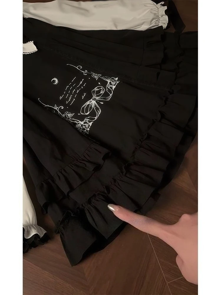 MAGOGO Vintage and exquisite black and white style short skirt for petite Lolita sailor collar dress view 3