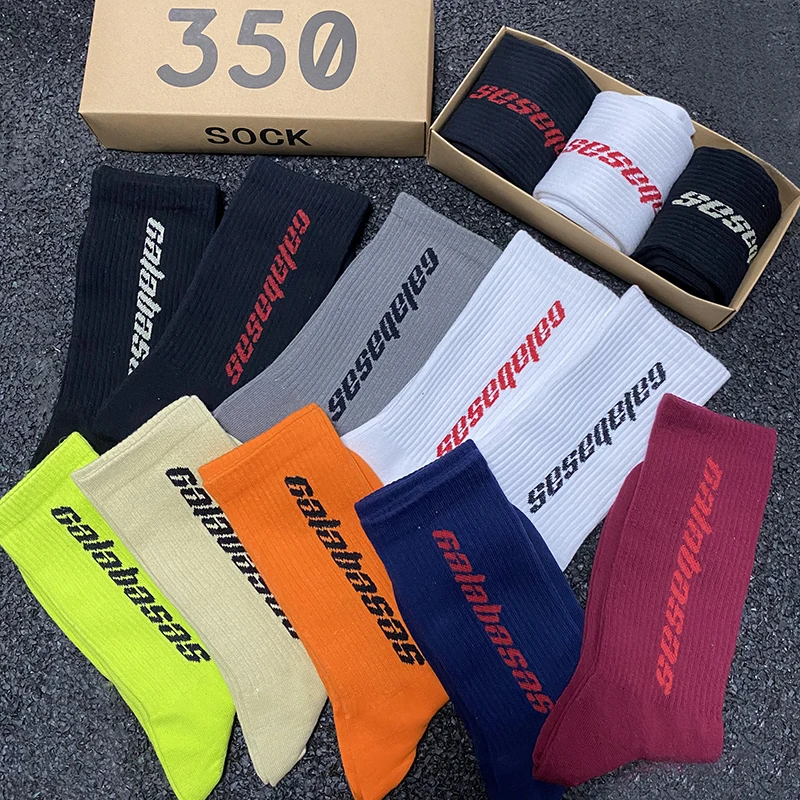 Boxed Yeezy Matching Socks Fashion Brand Letter Socks Kanye Socks nut 350v2 Skateboard Hip-hop Tube Socks Men and Women S...