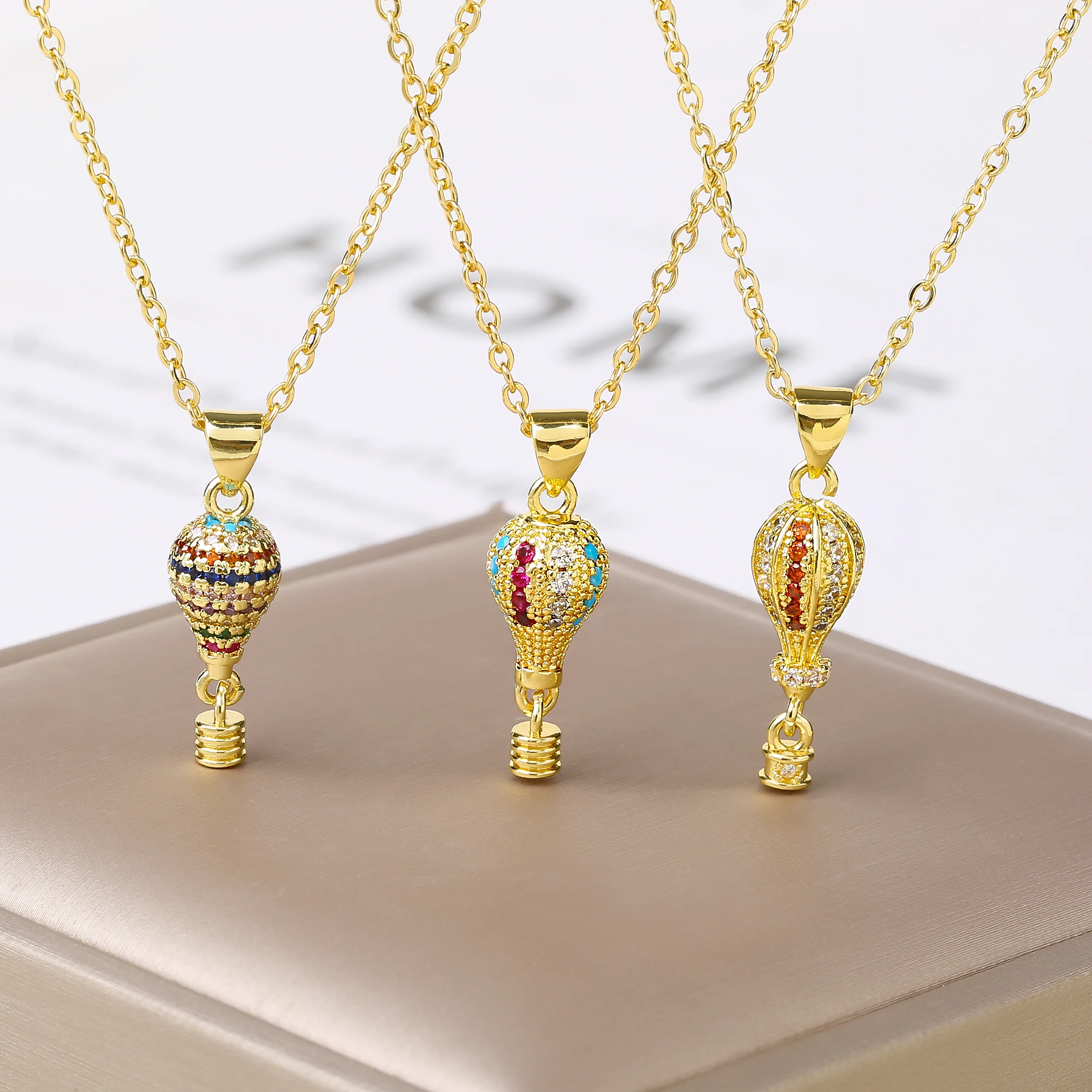 Shiny Full Zircon 3D Hot Air Balloon  Necklace Gold Plated Travel Dream Charm Necklace Dainty Fashion Jewelry Gift For Women