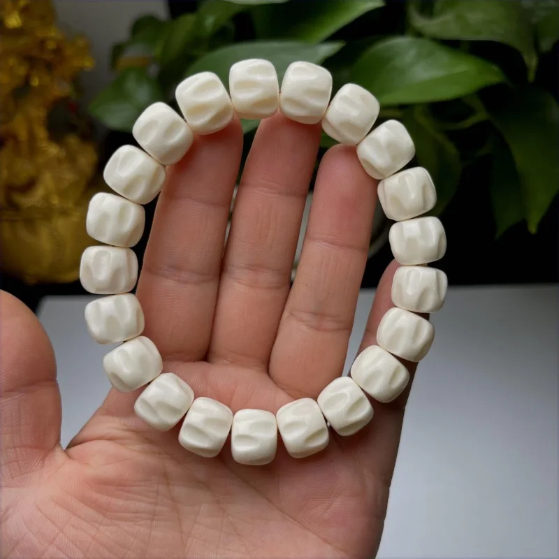 Natural Carved Passion Fruit Seed High Oil Density Antlers Bone 108 Buddha Beads Cacumen Platycladi Bracelet Co