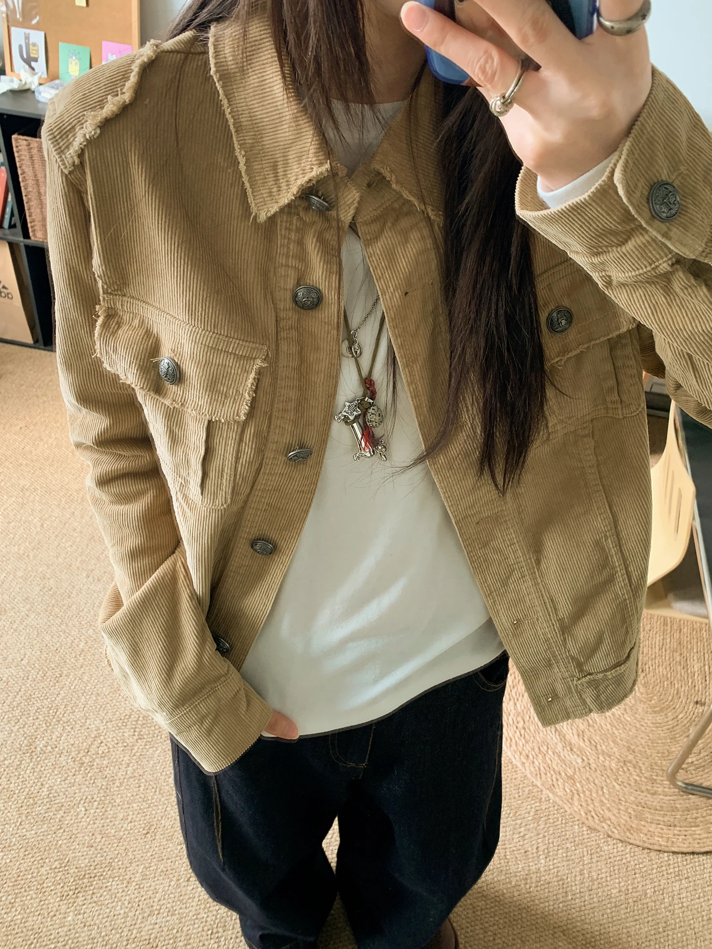 

Khaki Corduroy Workwear Jacket Women's Long Sleeve Slimming Top with Frayed Hem Cotton 100% Spring New Style GAORAN
