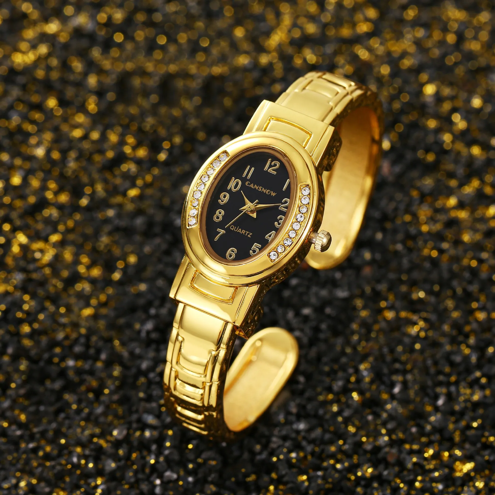 Orologi da polso al quarzo quadrati da donna Orologio in oro da donna Orologio da donna in acciaio inossidabile piccolo orologio d'oro Orologio di moda casual di lusso