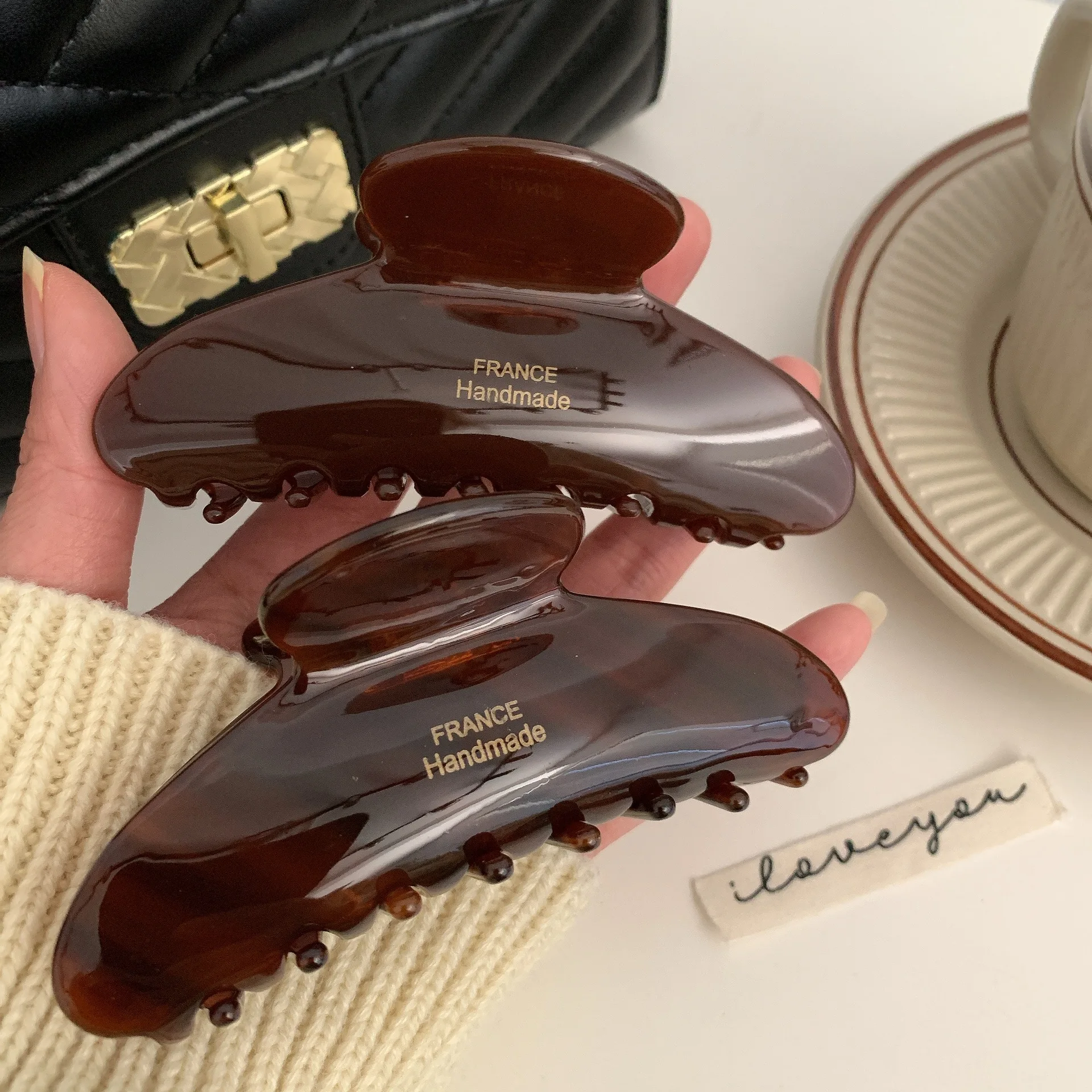 

French Floral Acetate Hair Claw Temperament Caramel Shark Hair Clip Claw Large Polka Dot Grab Hair Accessory for Women