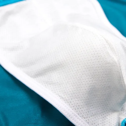 النوم والصالة للرجال