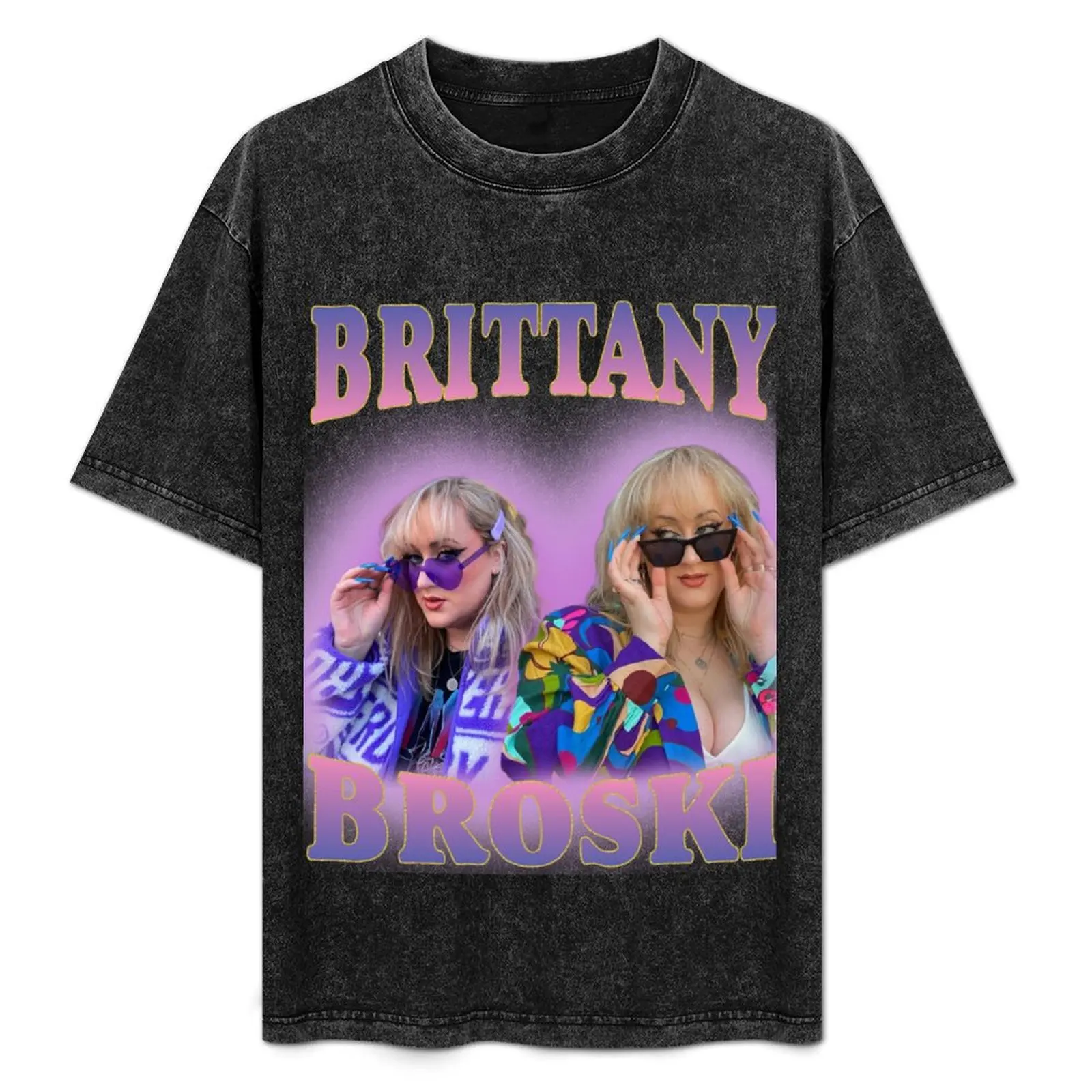 

Brittany Broski Vintage Style Design T-Shirt Casual Daily Outfit T-Shirt