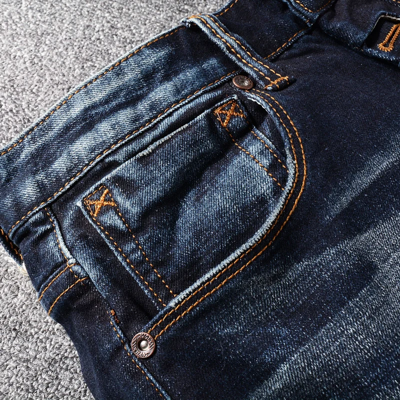 Summer Fashion Designer Men Jeans Retro Black Blue Embroidery Elastic Short Ripped Jeans Patched Vintage Casual Denim Shorts Men