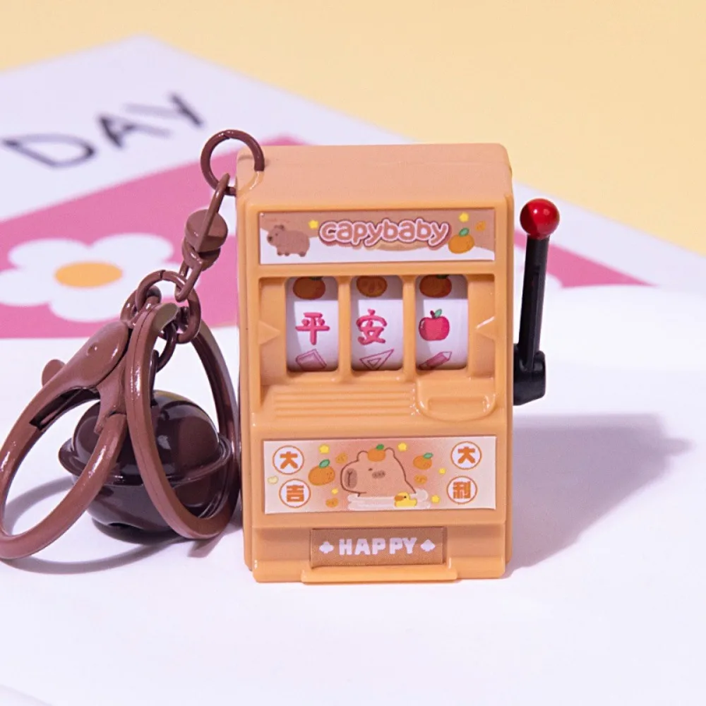 Capybara Capybara Machine Keychain Playable Lucky Fruit Machine Mini Game Machine Keyring Shake Toy Cartoon Cartoon Bag Pendant