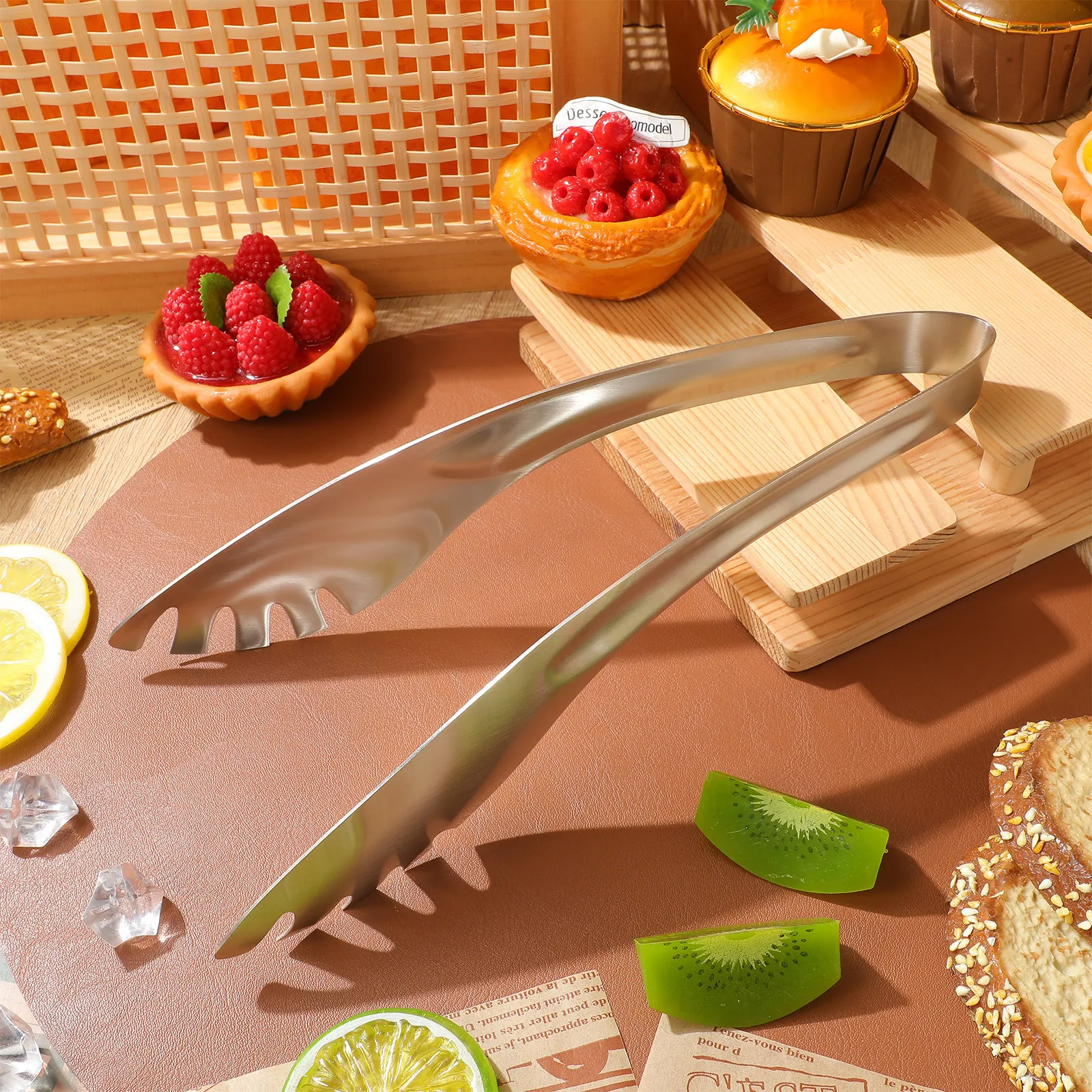 

3Pcs Stainless Steel Spaghetti Tongs Food Clips Rust Proof Lightweight Serving Tools for Salad Fruit and Bread