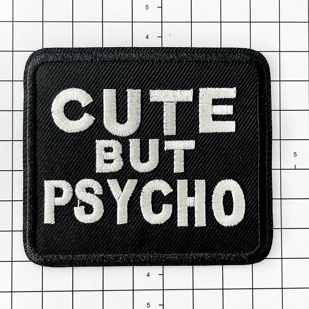 Parche Termoadhesivo de Tela CUTE BUT PSYCHO para Reparar, Decorar y Coser Ropa, Aplique para Cubrir y Reparar Agujeros