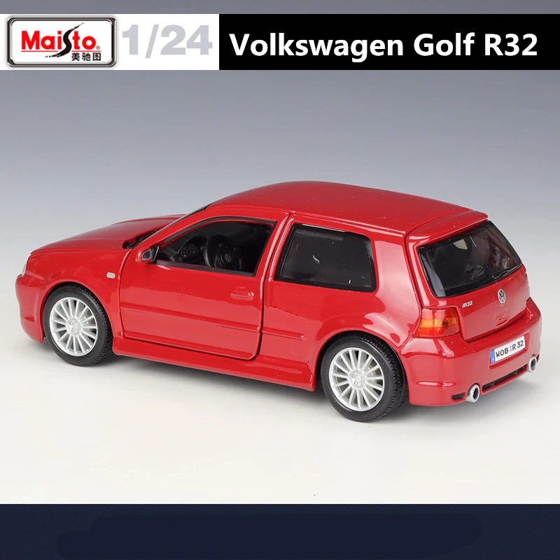 Maisto 1:24 Volkswagen Golf R32 Alloy Sports Car Model Diecast Metal Toy Vehicles Car Model Simulation Collection Childrens Gift