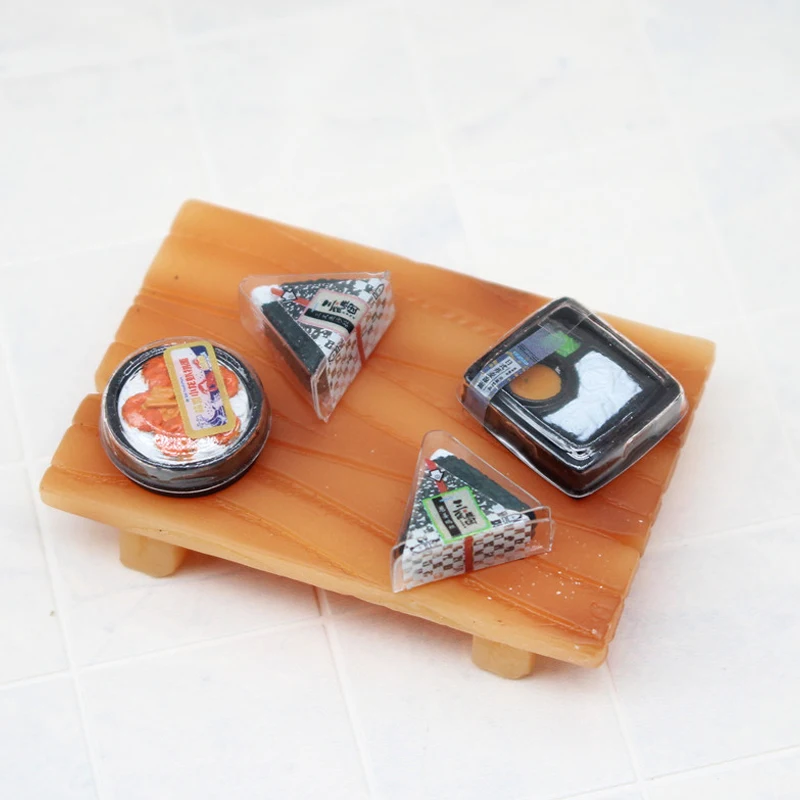 2Pcs Dollhouse Sushi Bento Model Dollhouse Simulation Miniature Food Dolls House Accessories Kids Pretend Play Toys