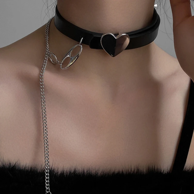 Sexy Cool Rock Gothic Chain Collar Steampunk Necklace Chokers for Women Men Pu Leather Goth Heart Punk Choker Necklace