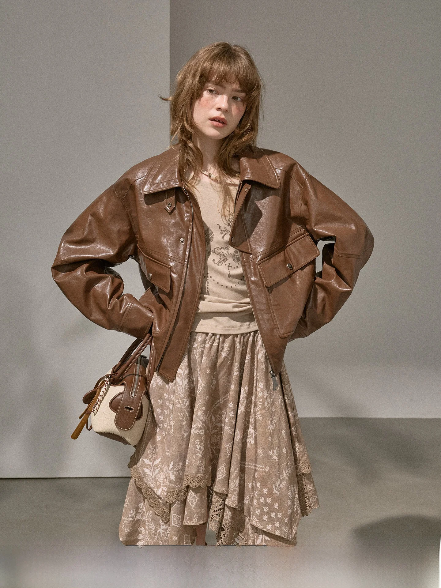 Giacca in Pelle Slim Fit DIDDI MODA Bla Brown con Colletto Grande, Stile Motociclista, Olio Cerato, Cappotto Alla Moda per Giovani