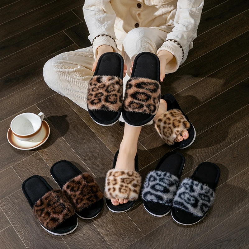 Women's Leopard Print Slide Slippers for Home, Open Toe, Flat, Non-Slip, Lightweight Indoor House Shoes for Spring & Fall