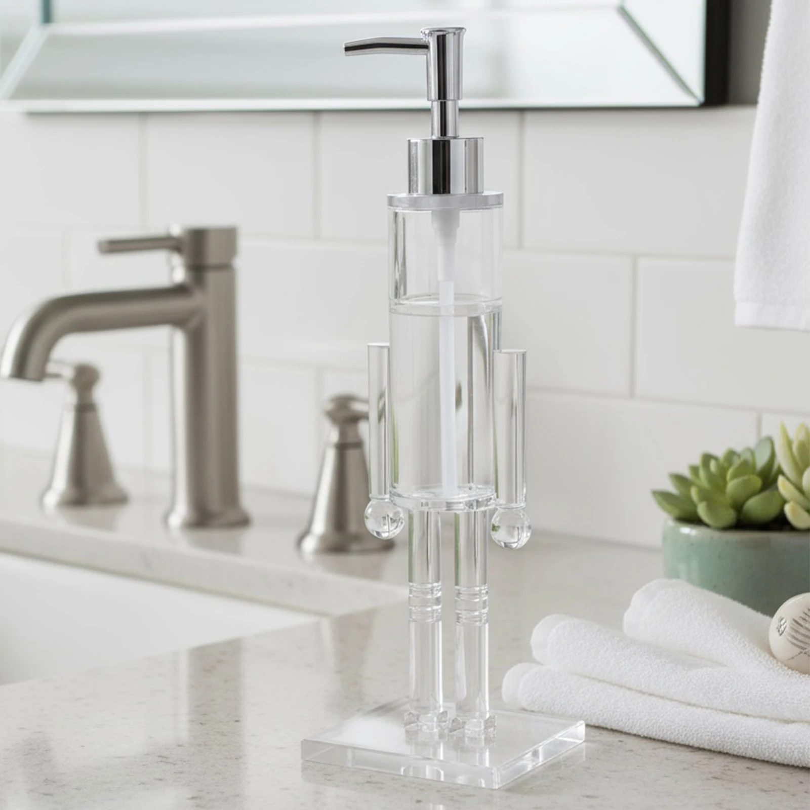 

Christmas Nutcracker Soap Dispenser Xmas Decorative Lotion Container Liquid Soap Dispenser for Holiday Bathroom & Kitchen Decor