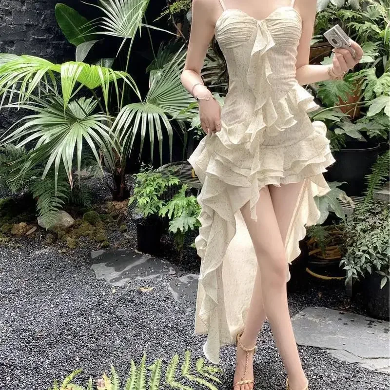 Elegant Ruffle Hem Camiชุดผู้หญิงY2KเกาหลีChic Patchwork Midiชุดฤดูร้อนใหม่ดอกไม้ไม่สม่ําเสมอBeach Vestidos