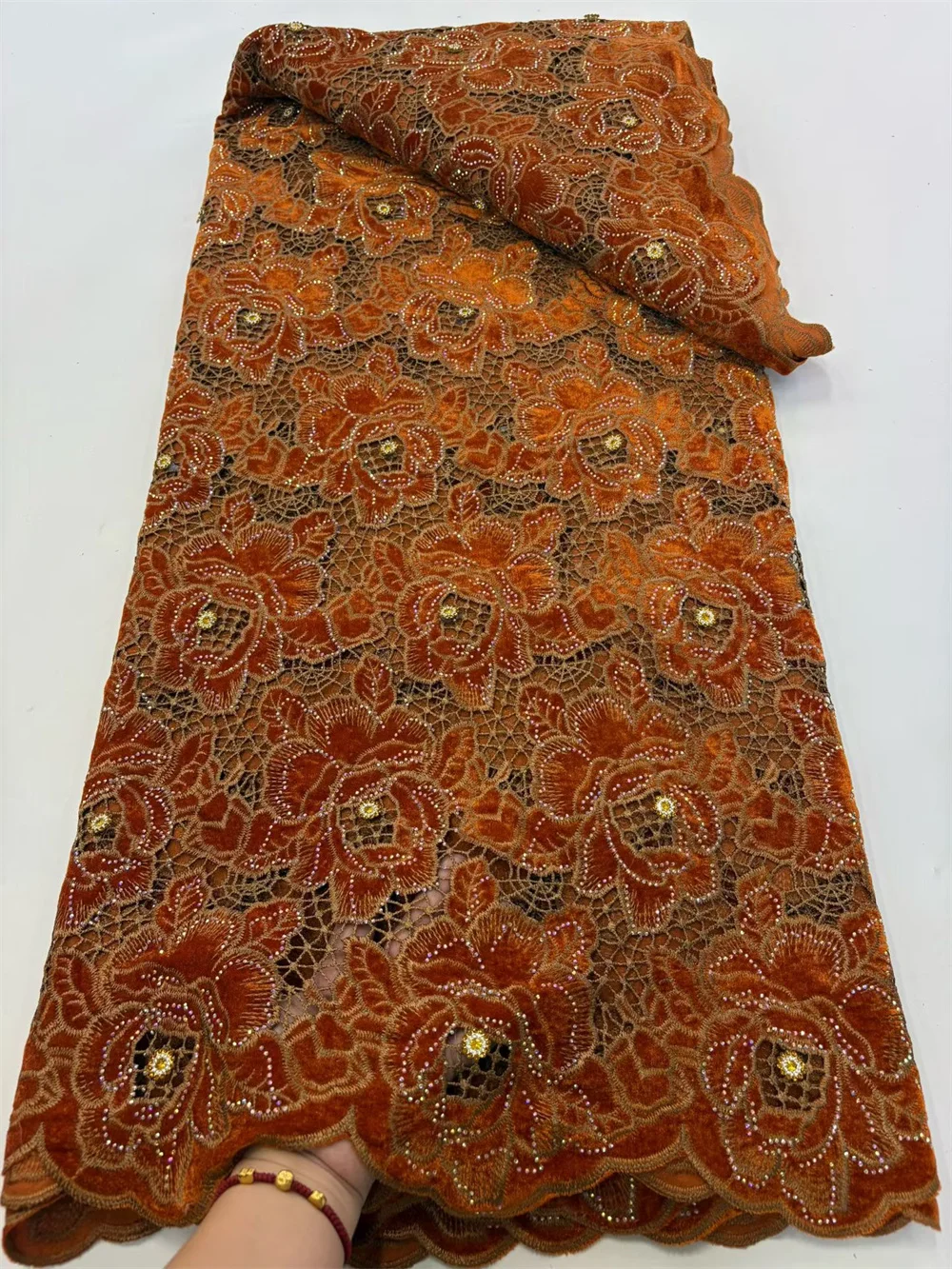 

New African Velvet Lace Fabric 2025 Nigerian Lace 5 Yards French Velvet Lace Fabric For Party Wedding Dress Sewing Cloth Hm115-1