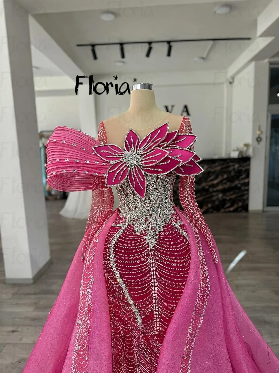 

Gorgeous Pink Prom Dresses With Overskirt Sparkly Crystals 2 Pieces Wedding Party Gowns Plus Size Bridal Dresses Long Sleeves