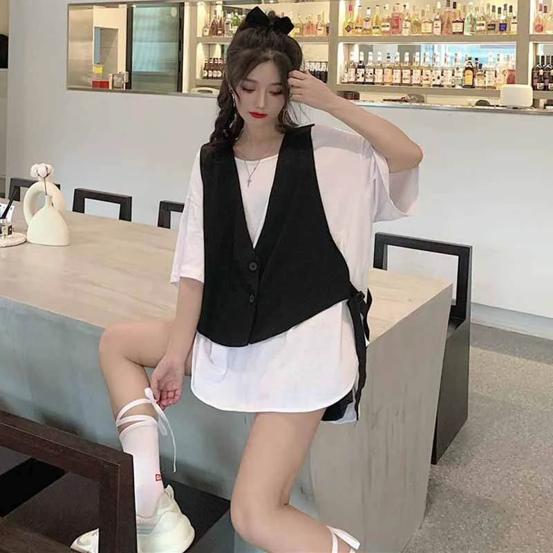 Women Vests V-neck Single Breasted Design Lace-up All-match Harajuku Streetwear Loose Black Waistcoats Ulzzang Students BF Retro