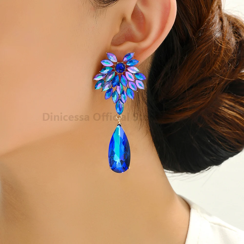 Elegant Leaves Teardrop Dangle Earrings For WomLuxury Design Sparkly Crystal Original Funny Wedding Party Pendant Jewelry Gift