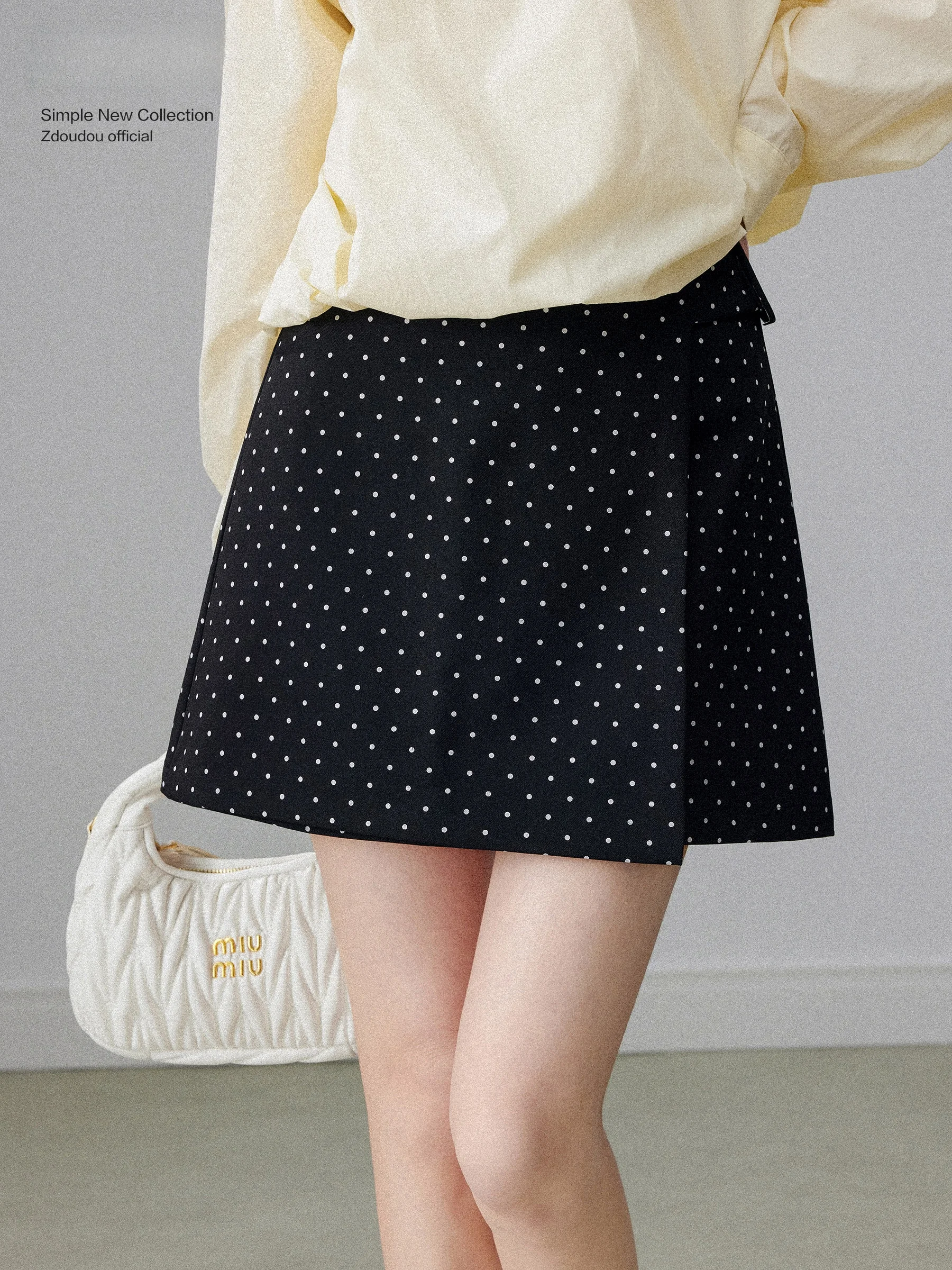 

Black Polka Dot Asymmetrical Half Skirt Women's High Waist Slim A-Line Short Skirt Spring 2026 New Style Fashionable Ladies S...