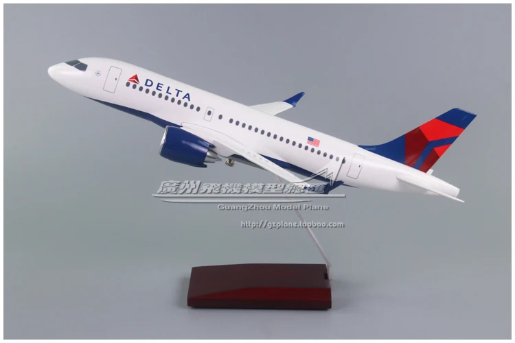 1:100 Delta Air Lines DELTA Airbus A220 Plastic Assembly Simulation Passenger Airplane Model 35cm  Aircraft Model