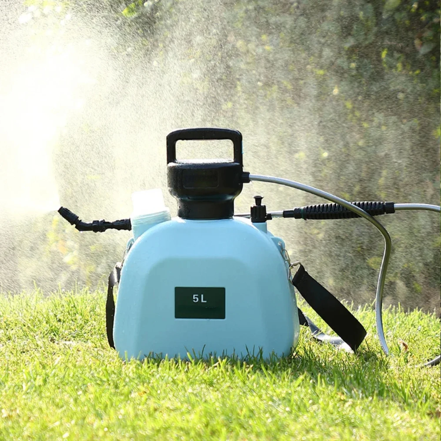 

Effortless eco-friendly USB rechargeable automatic mister for gardens - convenient sprayer with 5/8L capacity and spray gun for