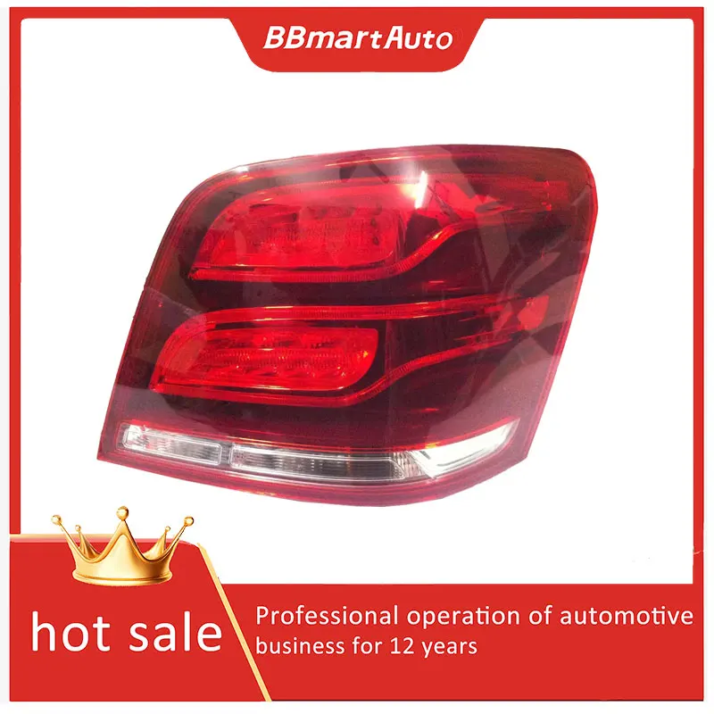 

The LED right rear tail light of 2049060257 is suitable for Mercedes Benz X204 W204 GLK200 GLK220 GLK250 GLK350 GLK280 GLK320