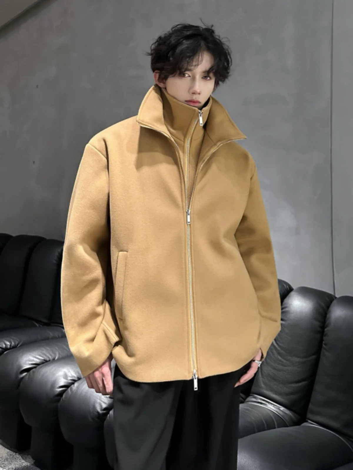 

Корейское хлопковое мужское зимнее пальто CleanFit из двух частей, высококачественное свободное шерстяное пальто, теплое, морозостойкое или...