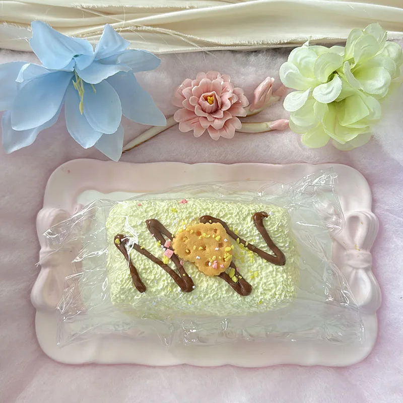 Food Grade Light Green Cream Toast Squishy Toy With Chocolate Drizzle Bear Cookie And Colorful Sprinkles Slow Rebound Soft Toy