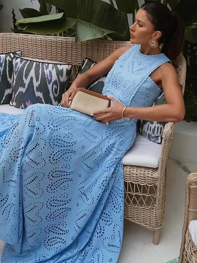 Casual Holiday High Waist Cinching Two-Piece Set Hollow Out Sleeveless Top Half Skirt Set Embroidered Pocket Long Skirt set L9VX