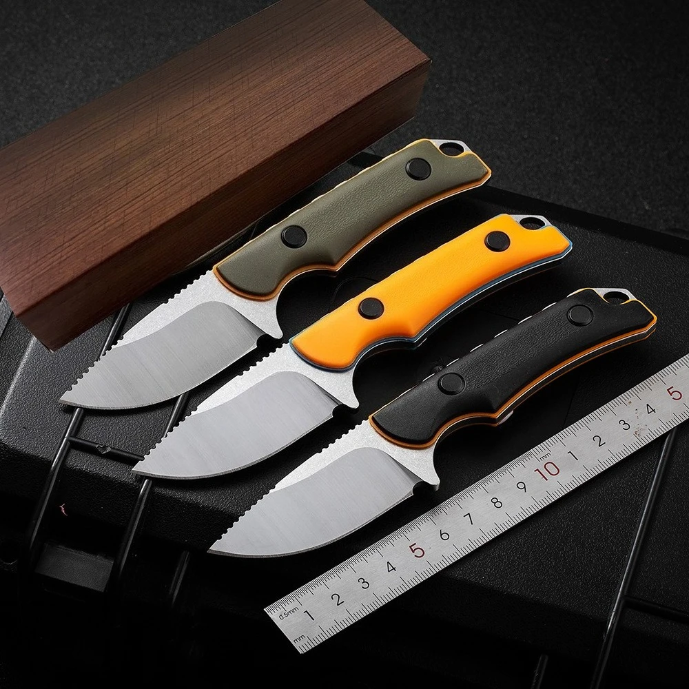 

BM15017 Small Straight Knife Survival Outdoor Camping Knife Blade Material: 440 Handle ABS Handle process: CNC fine carving