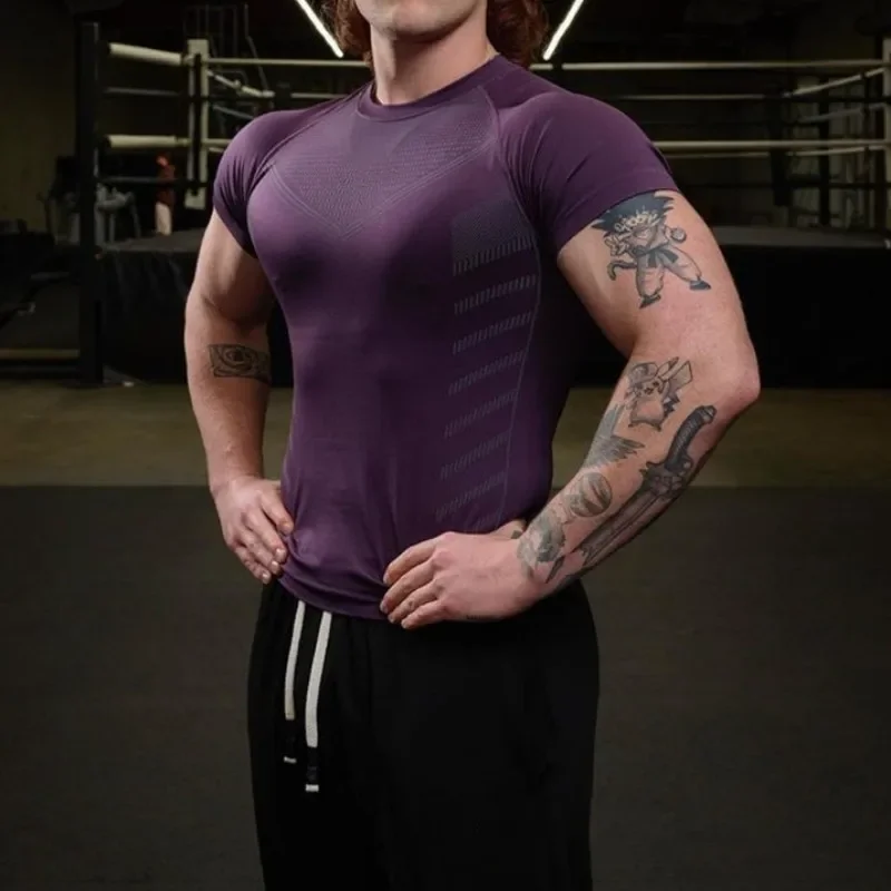 Schnelltrocknendes Fitness-Kurzarmshirt für Herren, Sommer-Lauf-Sport-Kompressionsshirt, atmungsaktiv und elastisch – Detail 5